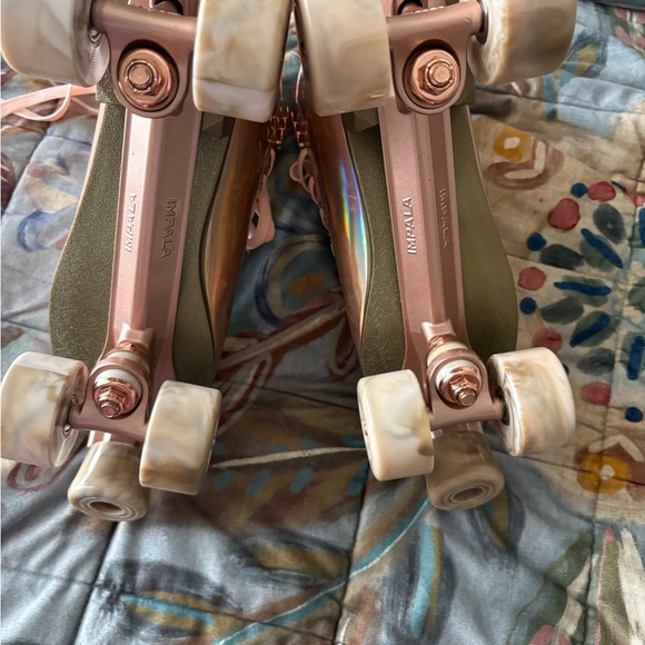 NWT Impala Women's Roller Skates - Picture 6 of 7